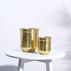 Aurelian Cylindrical Planter