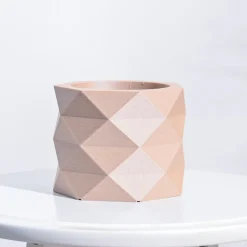 Faceted prism Wooden Pot
