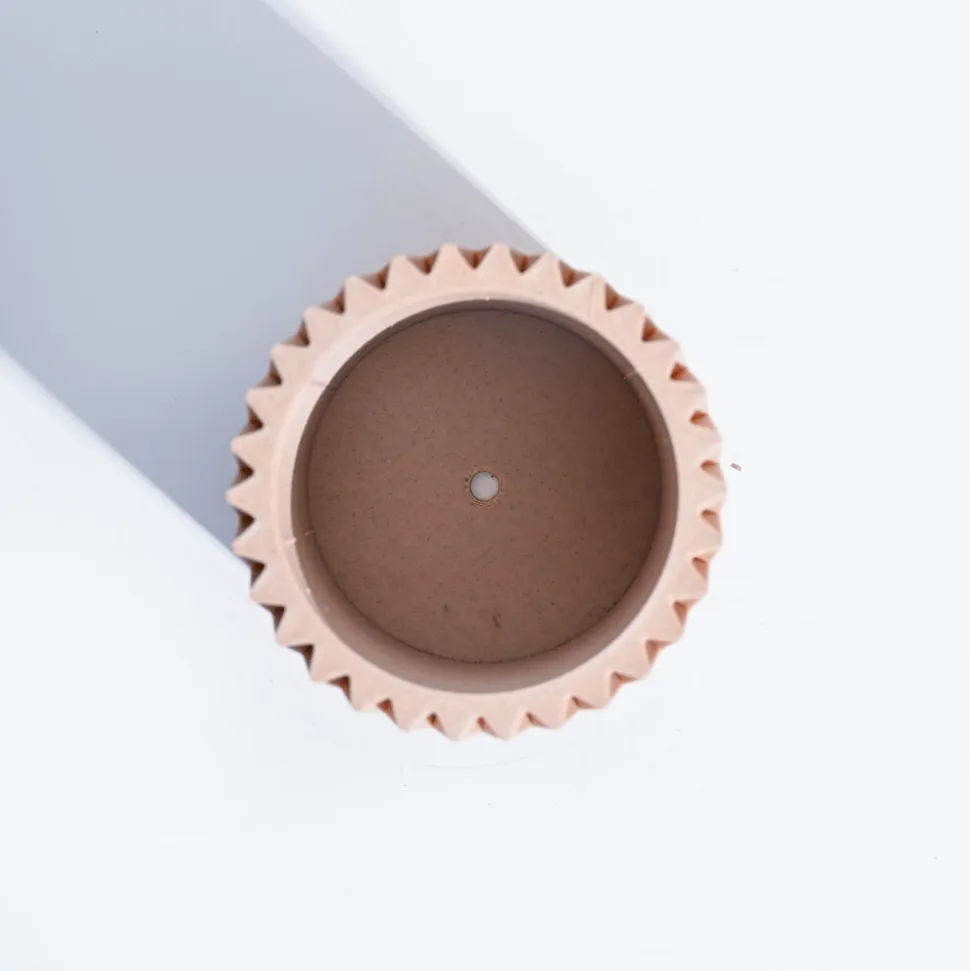 Interlace Charm Wooden Pot