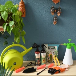 Outdoor Gardening Kit
