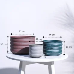 RidgeCraft Cylindrical Planter