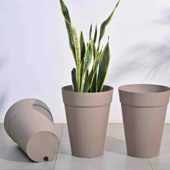 Rome Plastic Planter