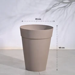 Rome Plastic Planter