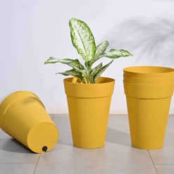 Rome Plastic Planter